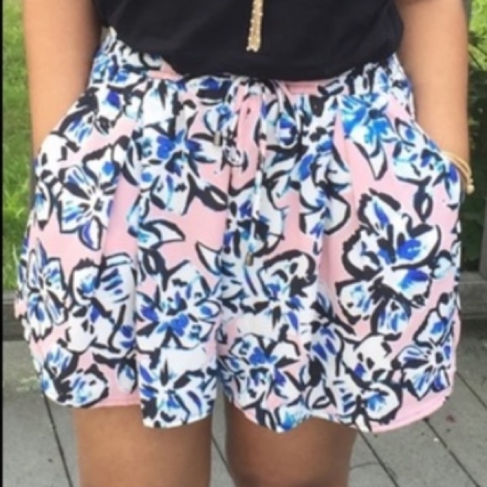 Romeo and Juliet Couture Small Tropical Shorts